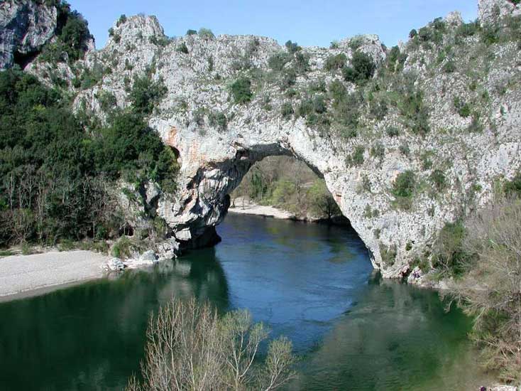 tourisme002.jpg